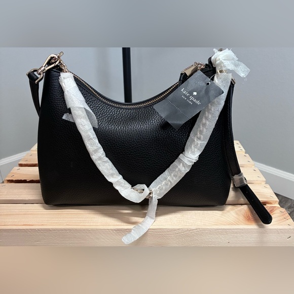 kate spade Handbags - Kate Spade - Black Pebbled Leather Shoulder Bag